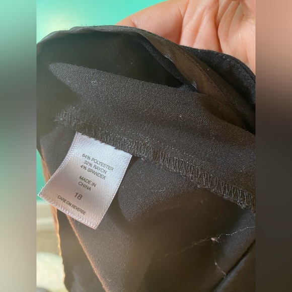 Size 18 - Black dress skirt (matching top in boutique) - Picture 4 of 5